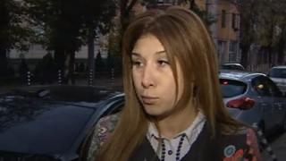 Софиянец гледа как доберманът му наръфа петокласничка и си тръгва с думите "да се оправя"