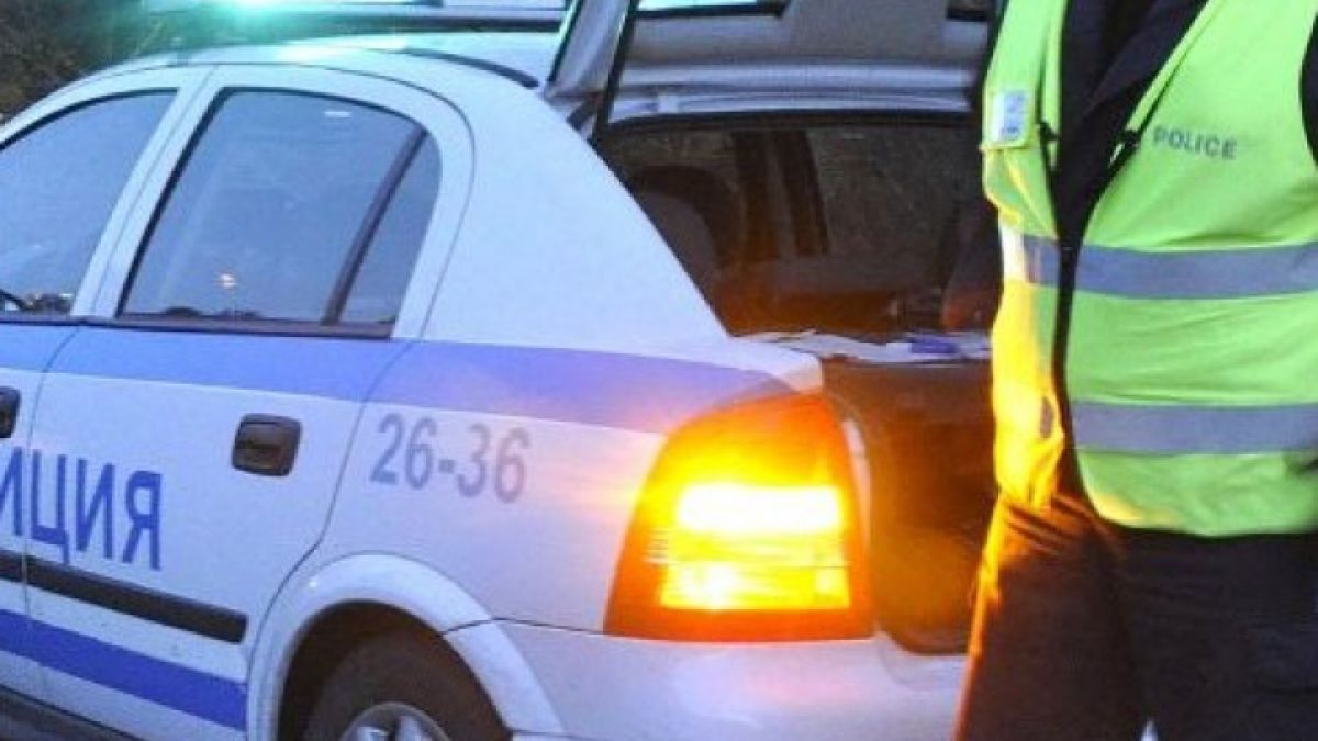Пак погладени: Съд остави в ареста само двама от циганите, които вилняха срещу полицаи в Казанлък