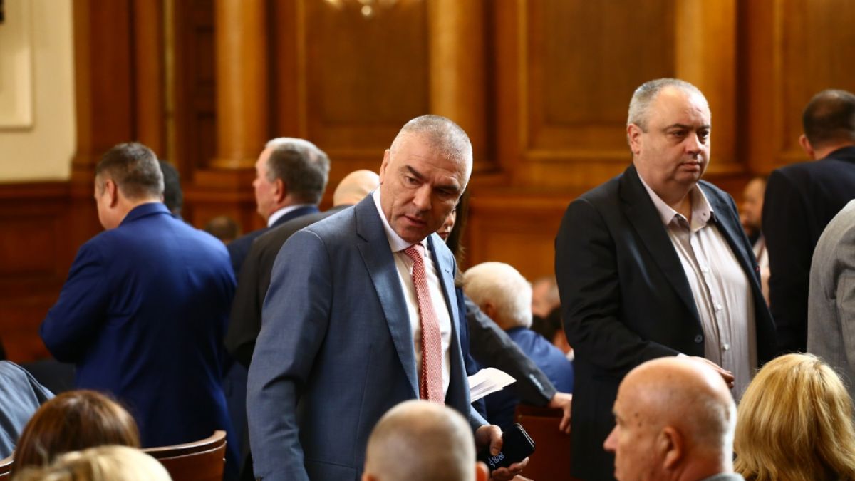 Марешки с палава закана към БСП: Искате да ви напляскат по някои други места!