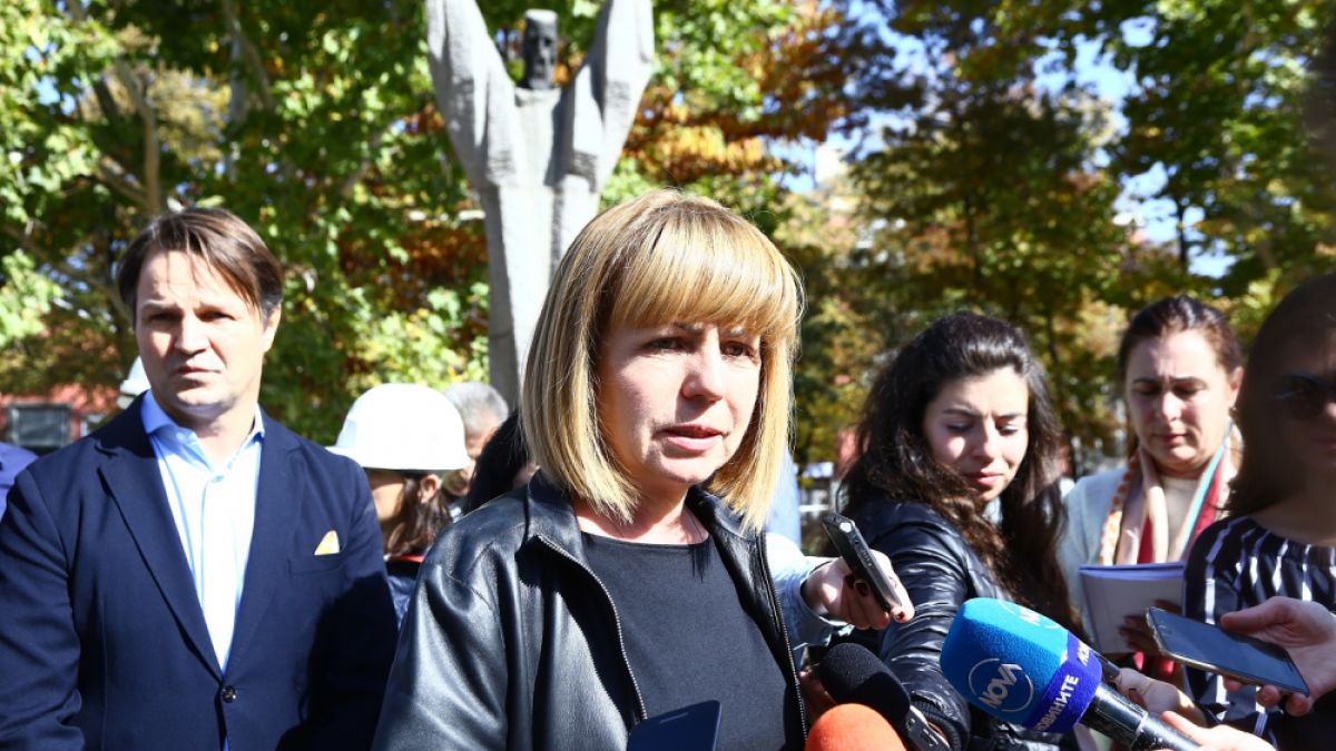 Фандъкова се вбеси от неверни твърдения за ремонта на Борисовата градина