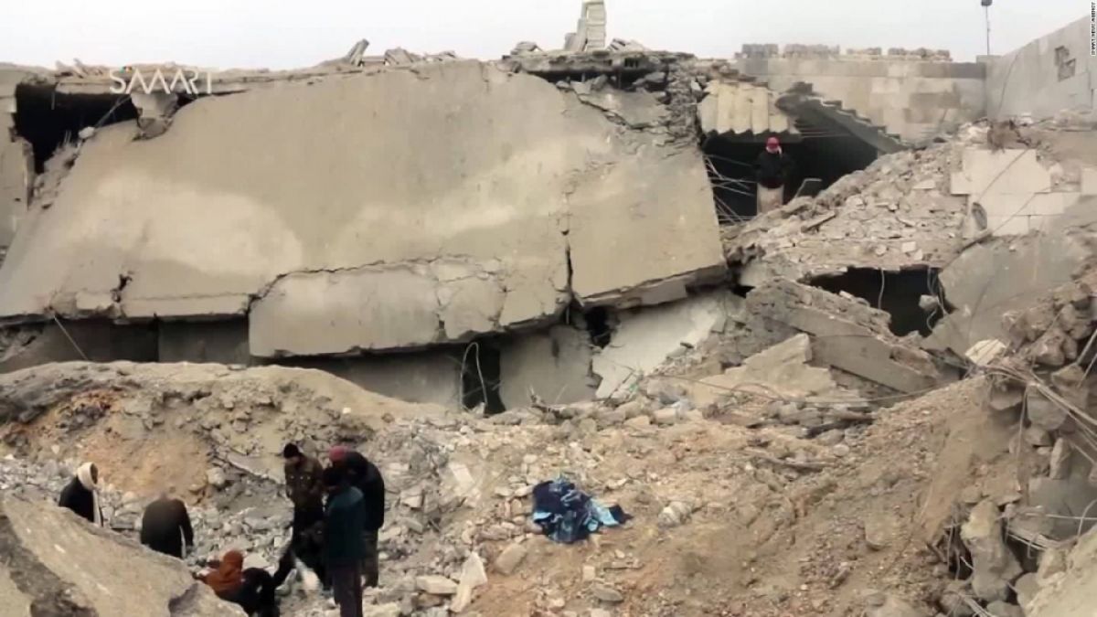 Коалицията на САЩ нанесе удари в Сирия - 14 души загинаха 