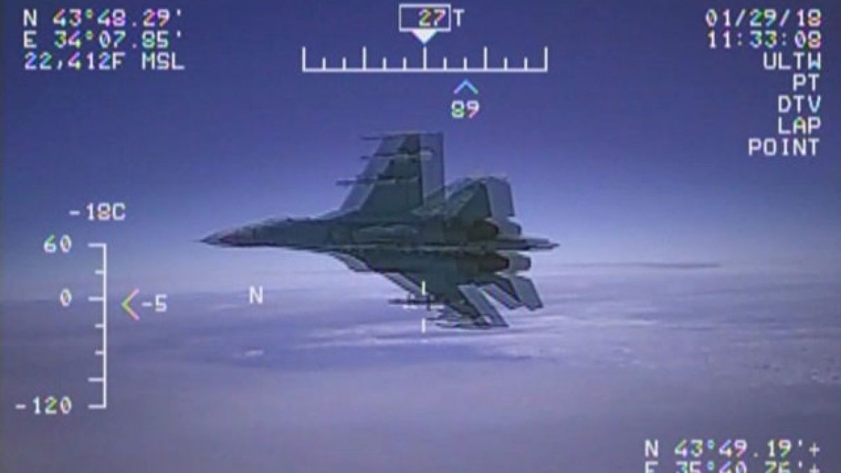 Пак екшън над Черно море! ВМС на САЩ гневно обявиха: Руски Су-27 безотговорно прихвана с форсаж наш разузнавателен самолет (ВИДЕО)