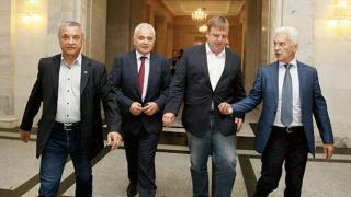 Обединените патриоти на тайна среща в Министерския съвет 