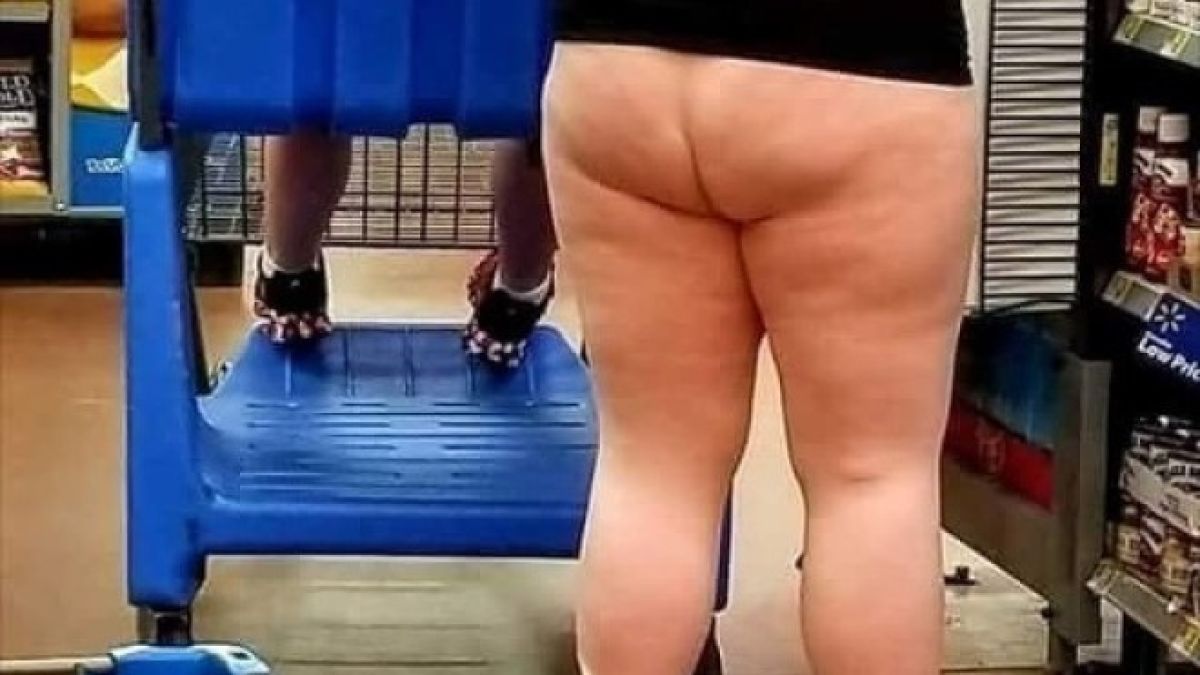 Целият свят се чуди на тази СНИМКА 18+ и се пита гола ли е жената на нея или облечена