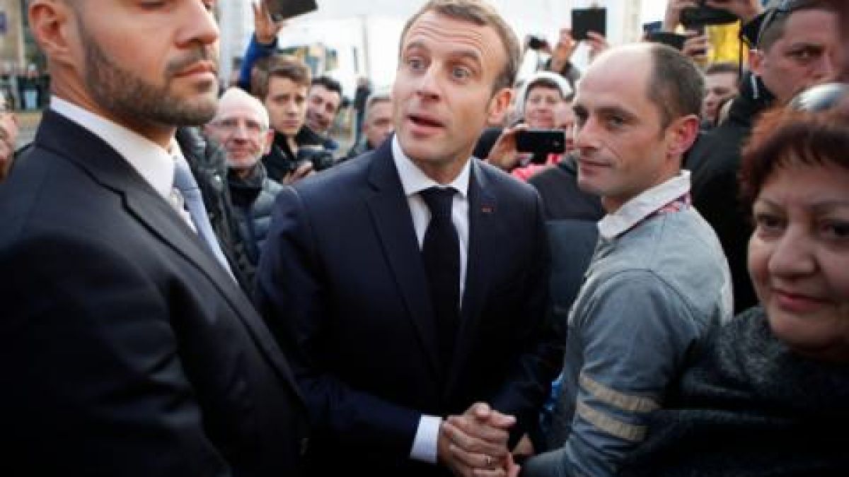 France 24: Макрон отменил срещата Путин - Тръмп в Париж