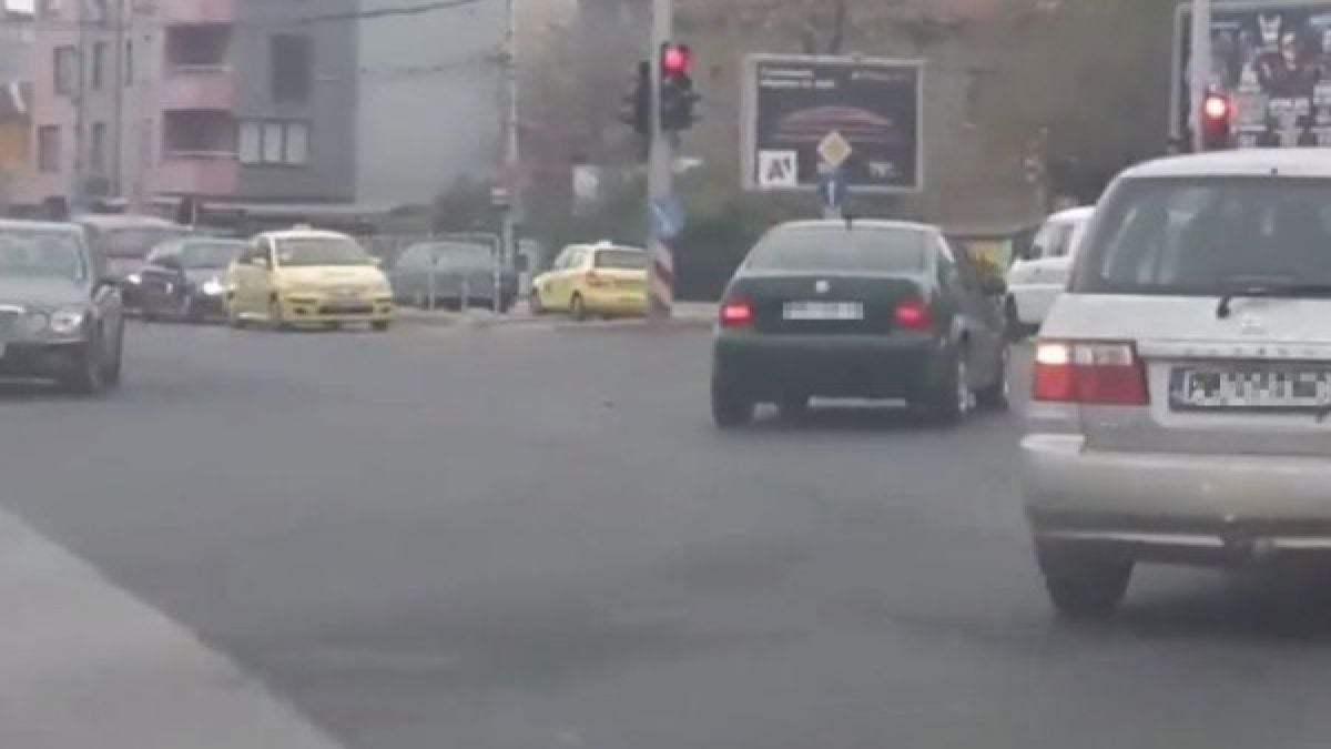 Потресен очевидец: От доста време снимам по пловдивските улици, но такова чудо не бях виждал! (СНИМКИ/ВИДЕО)