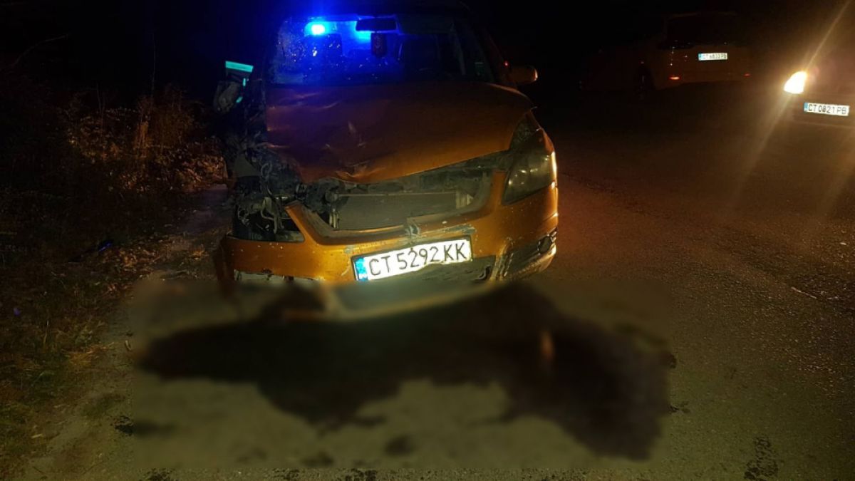 Невиждан екшън и нов ужас на пътя край Казанлък (СНИМКИ 18+)