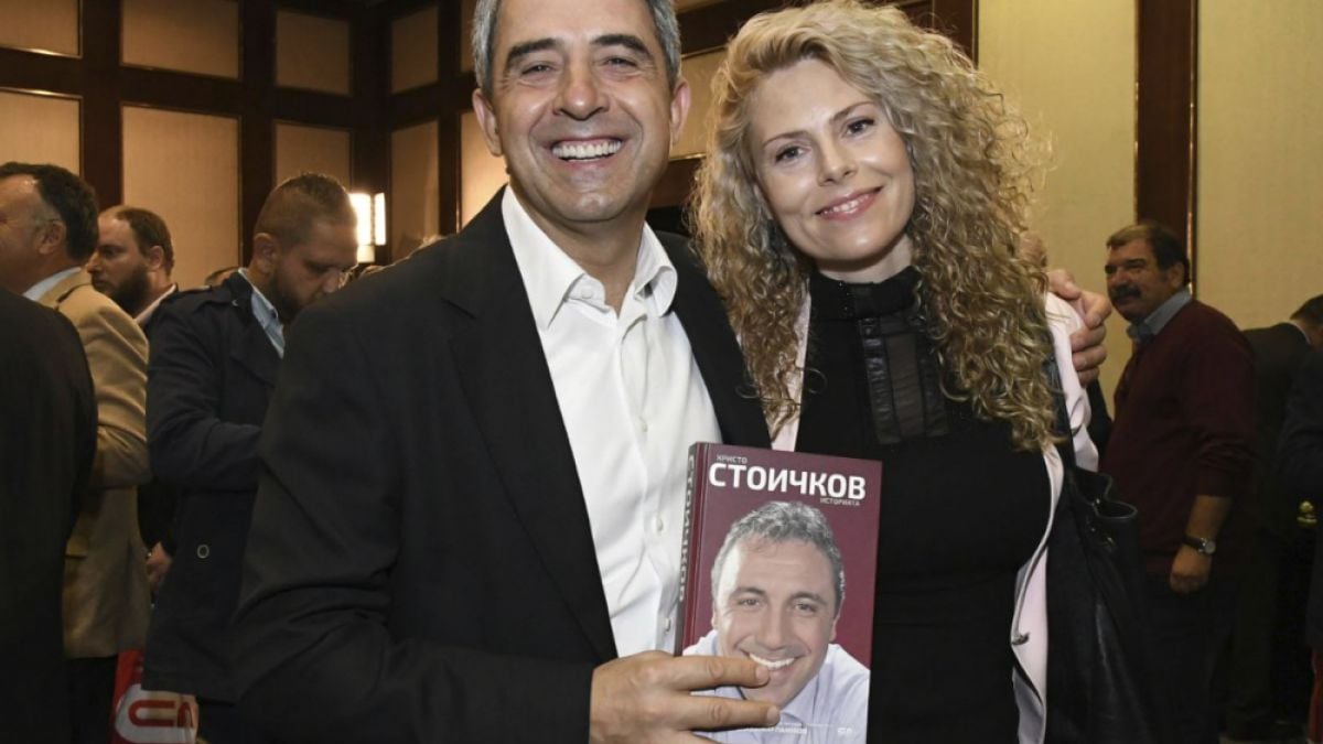 Деси Банова събра погледите на всички! Месец след раждането синоптичката е неузнаваема (СНИМКА)
