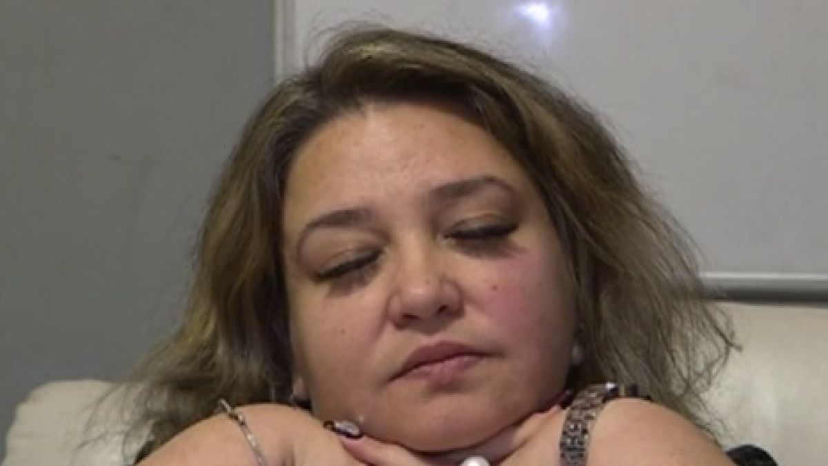 Родна учителка за малко да умре след грип, заспивала в час, а учениците...