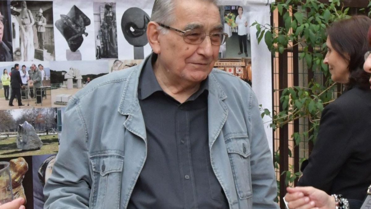 Почна люта война за наследството на Светлин Русев