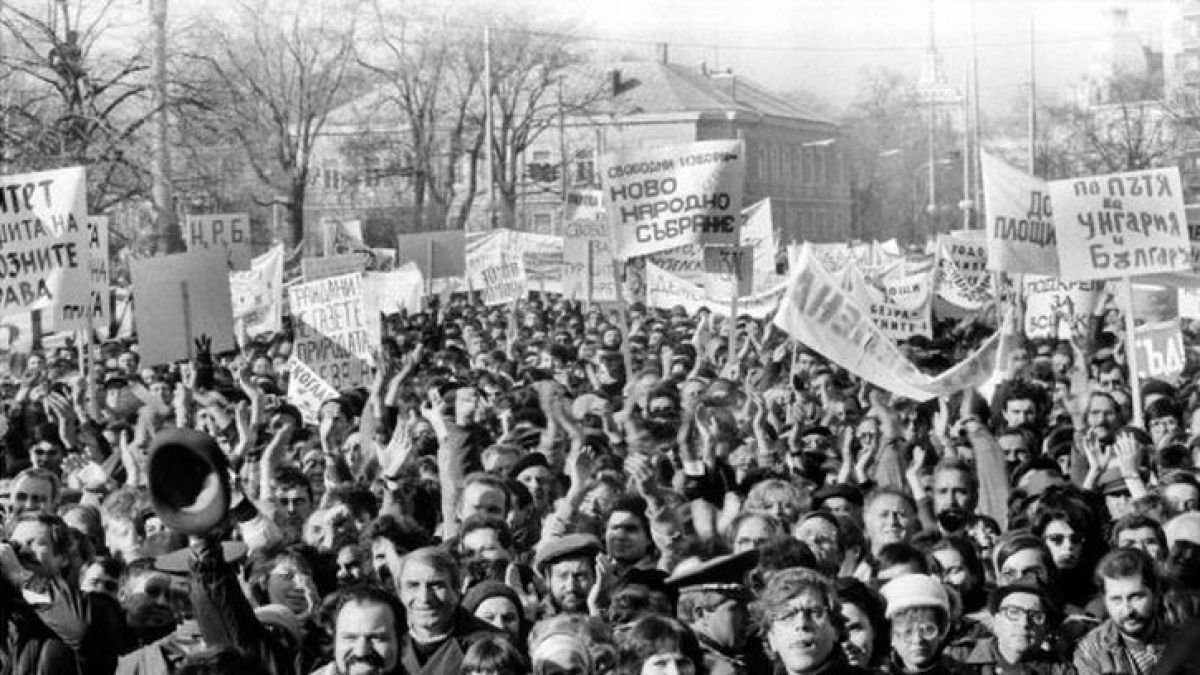 Спомени от соца: Какво се случи на 10 ноември 1989 г. и 10 култови изказвания на Тодор Живков (ВИДЕО)