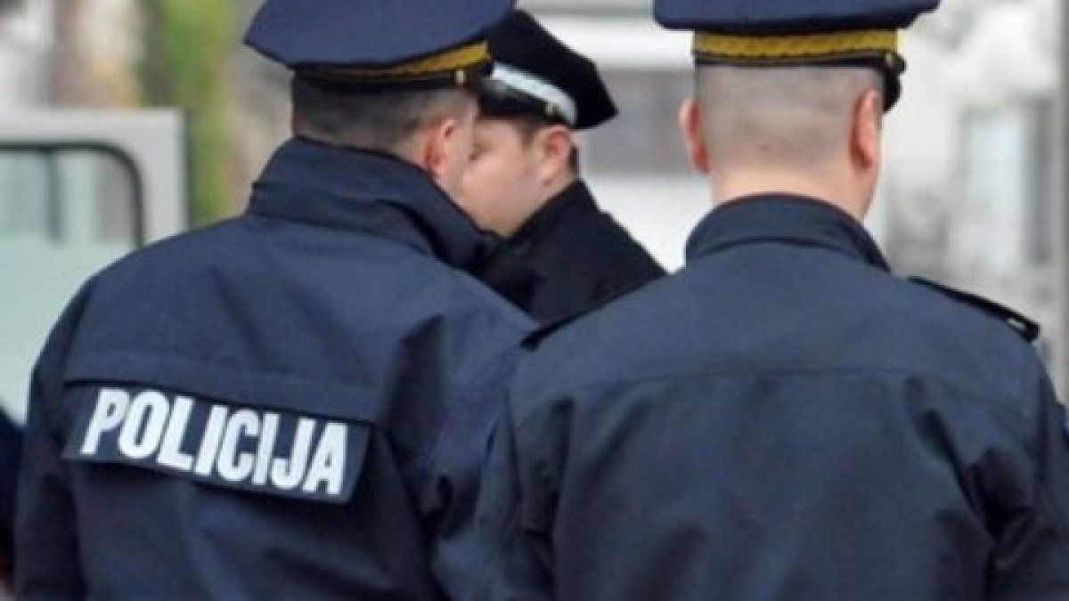 Жестока катастрофа с краден микробус, претъпкан с мигранти