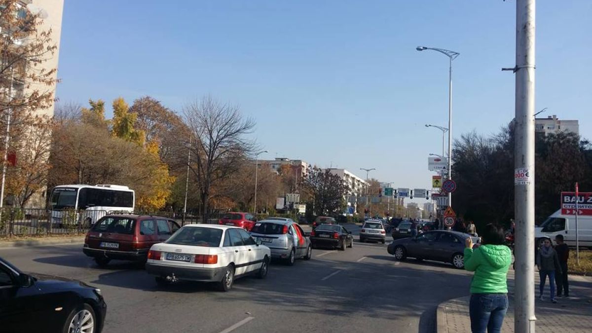 Протестното шествие в Пловдив потегли (СНИМКИ)