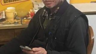 Виждали ли сте този мъж? От края на октомври няма и следа от него (СНИМКА)