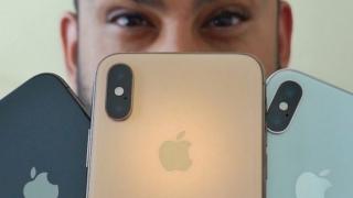 Важно! Ако ще купувате iPhone XS - един цвят си заслужава най-много (СНИМКИ)