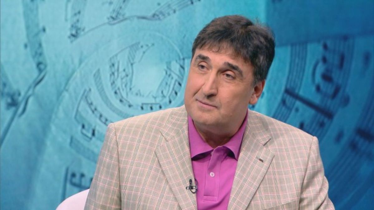 Веселин Маринов подготвя нова изненада за феновете си