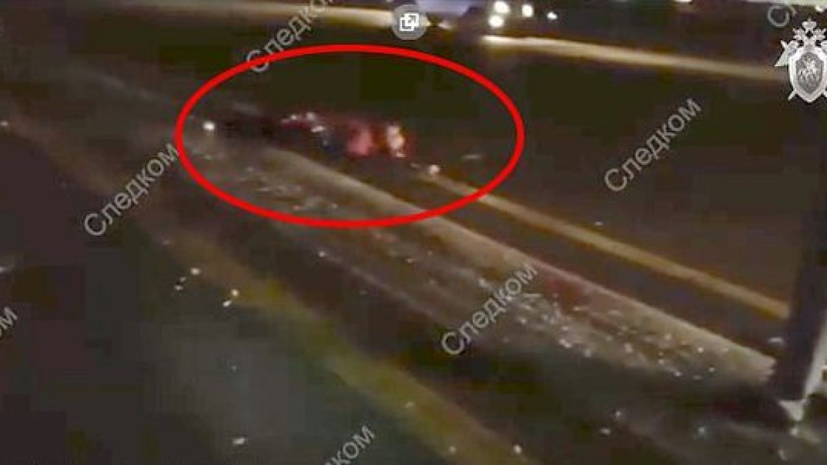 Шокиращи СНИМКИ и ВИДЕО от размазания арменец на „Шереметиево“ – останките му летели чак до…