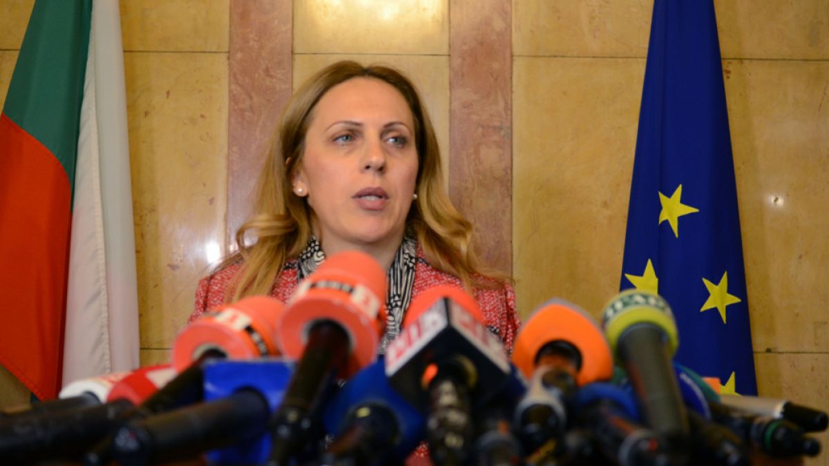 Вицепремиерът Марияна Николова ще бъде на официално посещение в Унгария