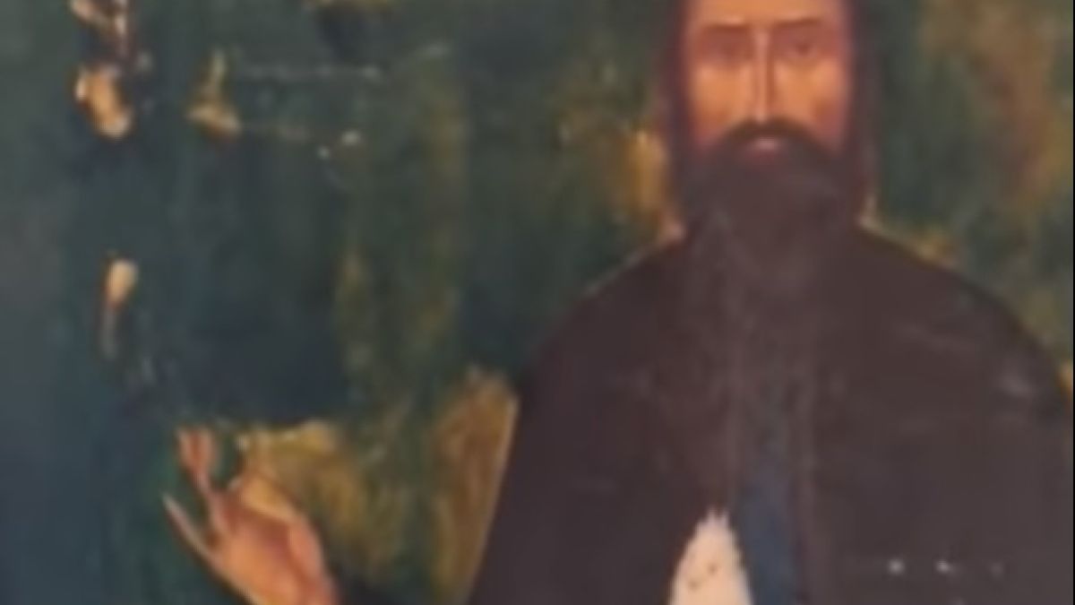 Икона на мъченик плаче вече цяла седмица (ВИДЕО)