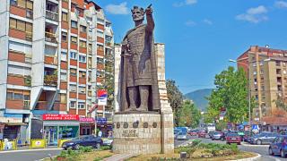 Голяма заплаха за висшите сръбски политици, които дръзнат да стъпят в Косово 