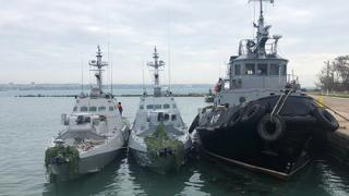 ТСН: Сред украинските моряци, пленени от ФСБ, се оказа и командирът, който щеше да разгромява руския флот с нова тактика 