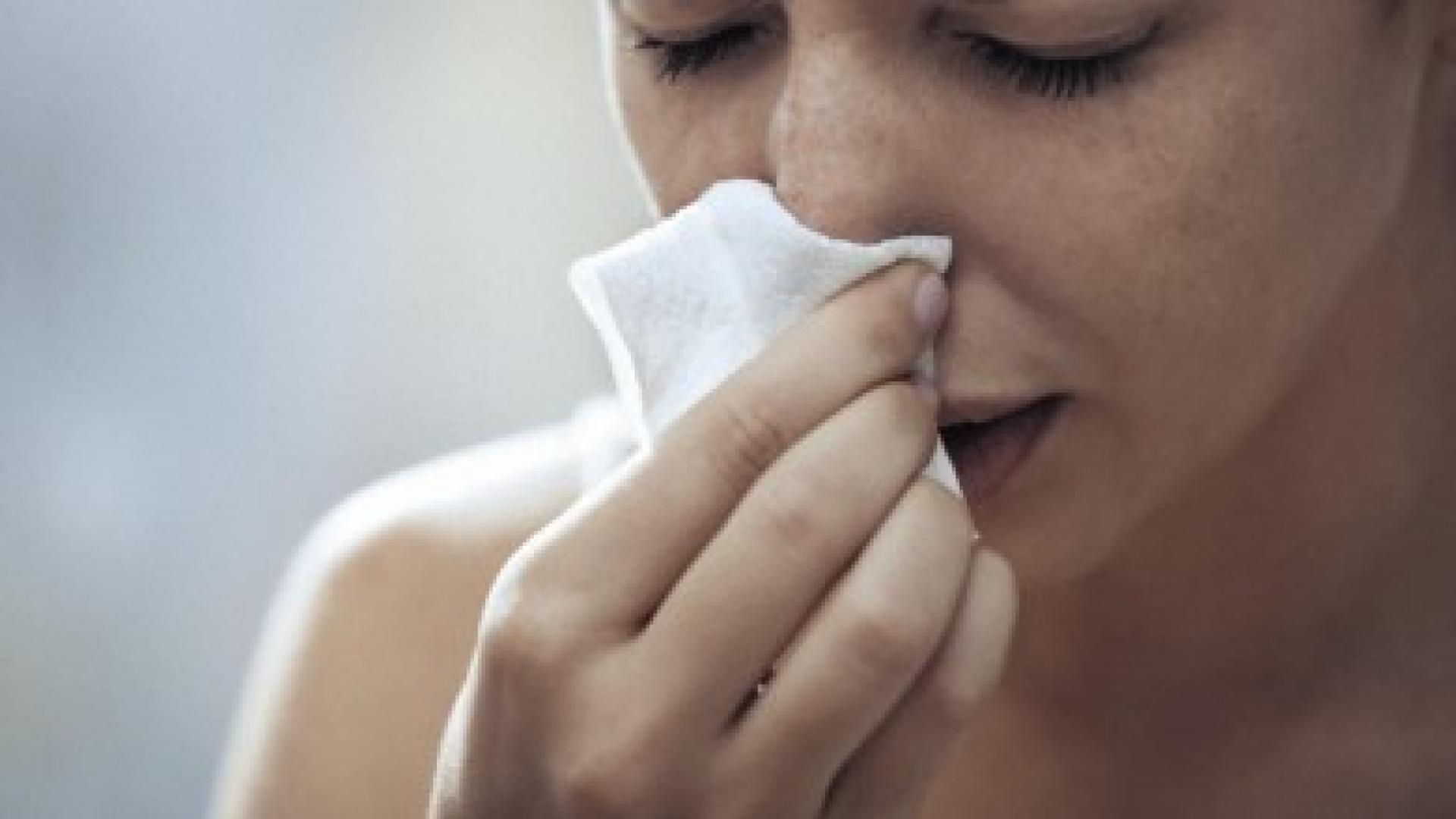 Отървете се от хремата бързо и ефективно с помощта на някоя от тези 3 техники ВИДЕО