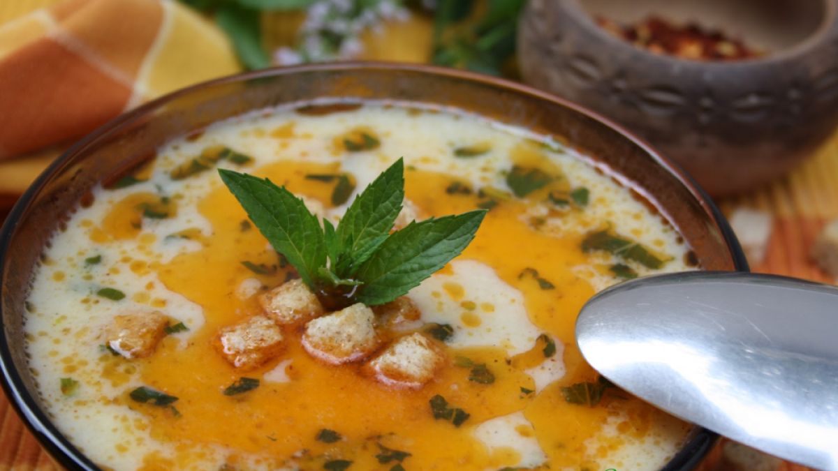 Убийте всички чревни паразити с рецептата за тази вкусна супичка от д-р Жан Валнет