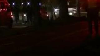 Маскираните и тежко въоръжени полицаи блокираха бургаски булевард - спряха пернишки Голф и... (СНИМКИ) 