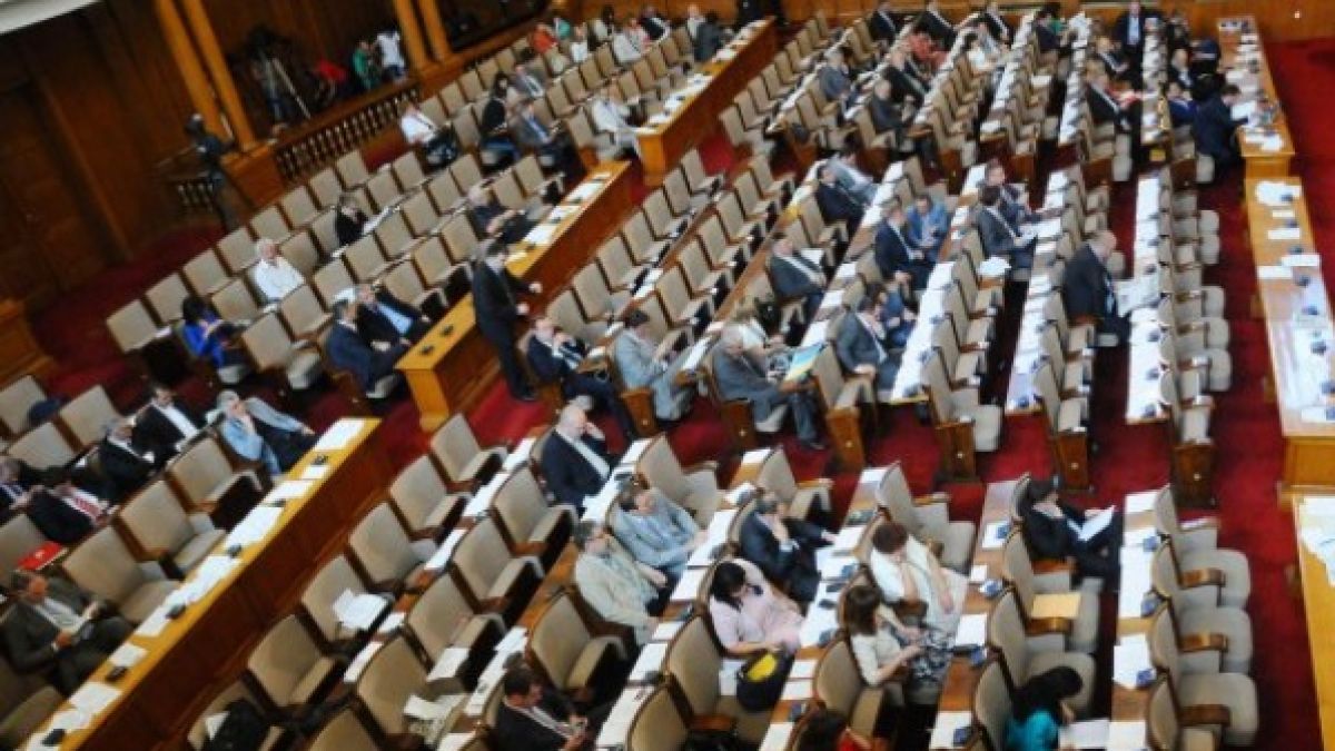 НИМХ преминава към МОН, решиха депутатите