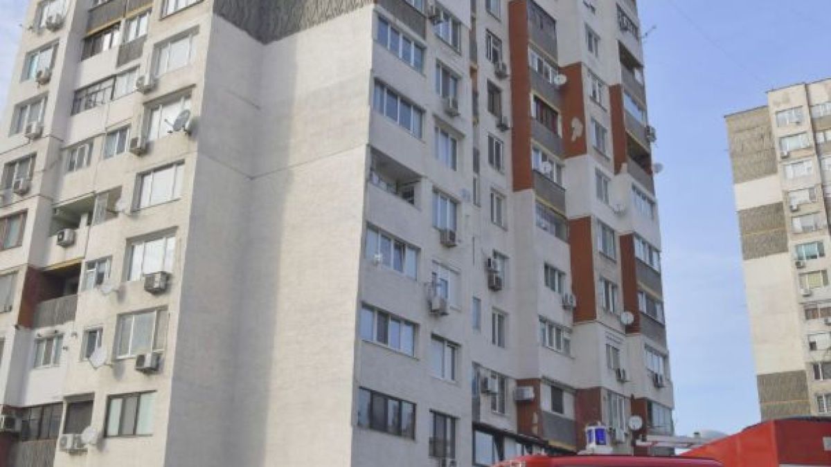 Горещи подробности за кошмарната ситуация в столичния квартал "Надежда" (СНИМКИ)