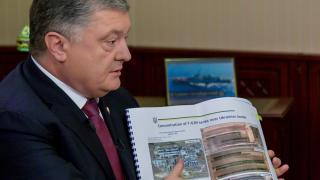 Порошенко в паника: 80 000 руски войници, танкове, самолети и бойни машини са струпани по границата ни