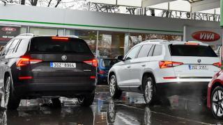 Петролната асоциация: Цените на горивата паднаха 7-8 пъти през последния месец