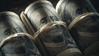 Дните на долара са преброени? Срив от 30% и дълги години спад му предричат глобален стратег на JP Morgan и милиардер 
