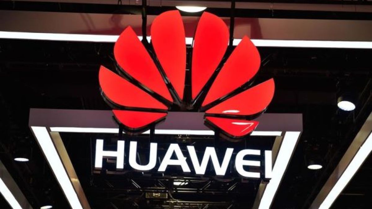 Окошариха дъщерята на основателя на китайския технологичен гигант Huawei (СНИМКА)