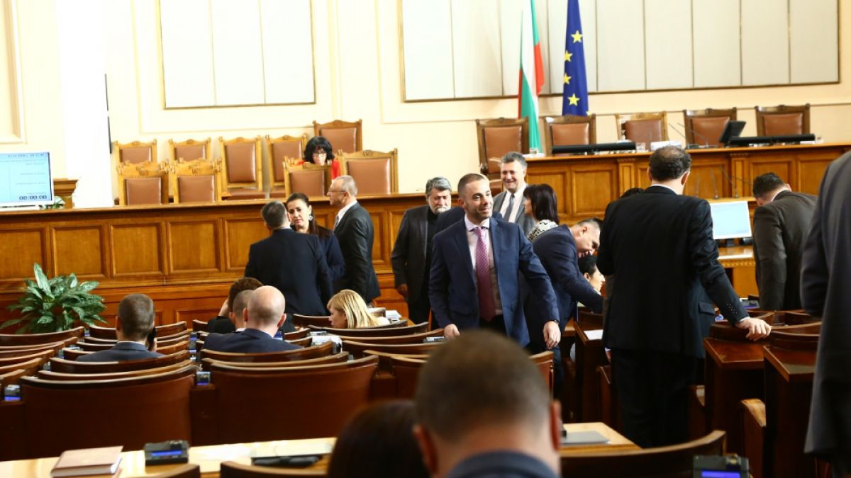 Парламентът прие 146 закона през 2018-а - ето какво свършиха депутатите тази година (ОБЗОР/ВИДЕО)