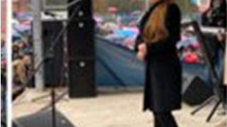 Цялата Косово Митровица пее с Цеца, ето какво техните медии пишат за концерта на звездата (ВИДЕО)