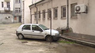 Пълен абсурд! Ивайло замина за Щатите, а когато се прибра у дома, завари колата си... 