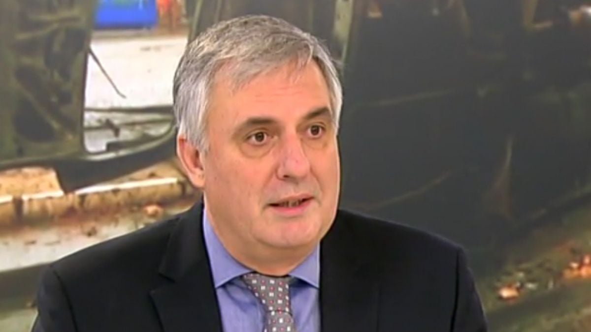 Калфин: Не виждам опозиция, която да свали управлението