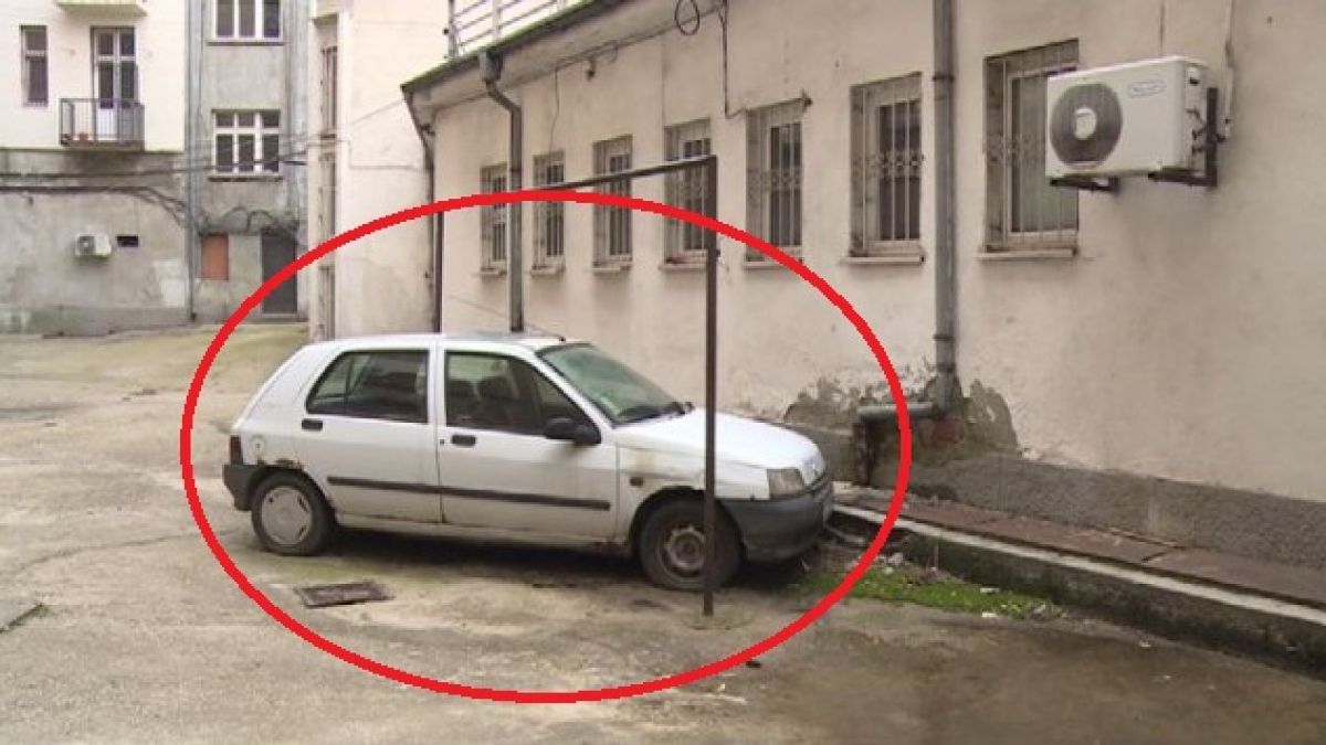 Нещо напълно нереално се случи с колата на софиянеца Ивайло, докато той бе на турне в САЩ! (СНИМКА)