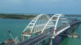 Депутат от Радата: Украински диверсанти, бунтовници от Кавказ и извънземни ще унищожат Кримския мост