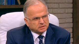 Случайно ли атентаторът с Калашник и гранати в Страсбург измести вниманието от "жълтите жилетки" 
