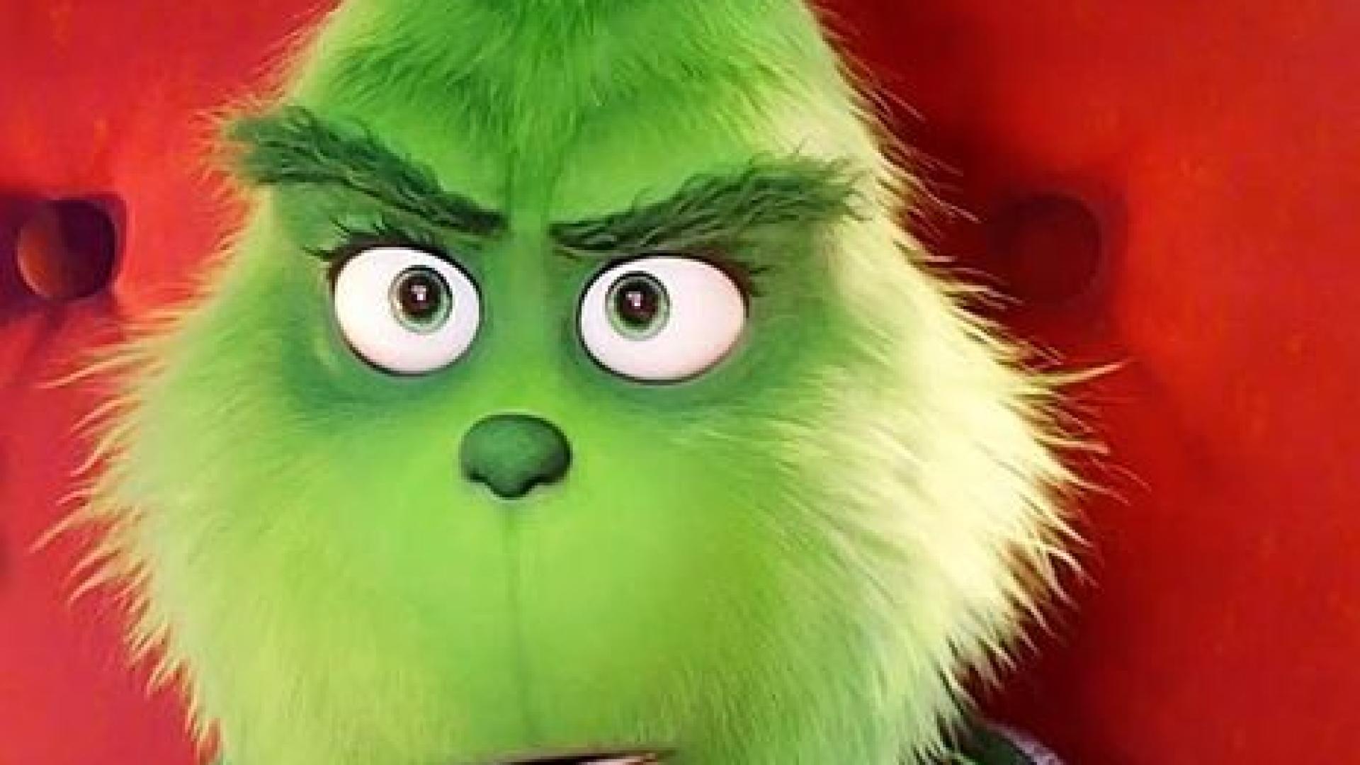 Мъж разплака десетки дечица на фестивал, крещял им, че Дядо Коледа не съществува! (ВИДЕО)