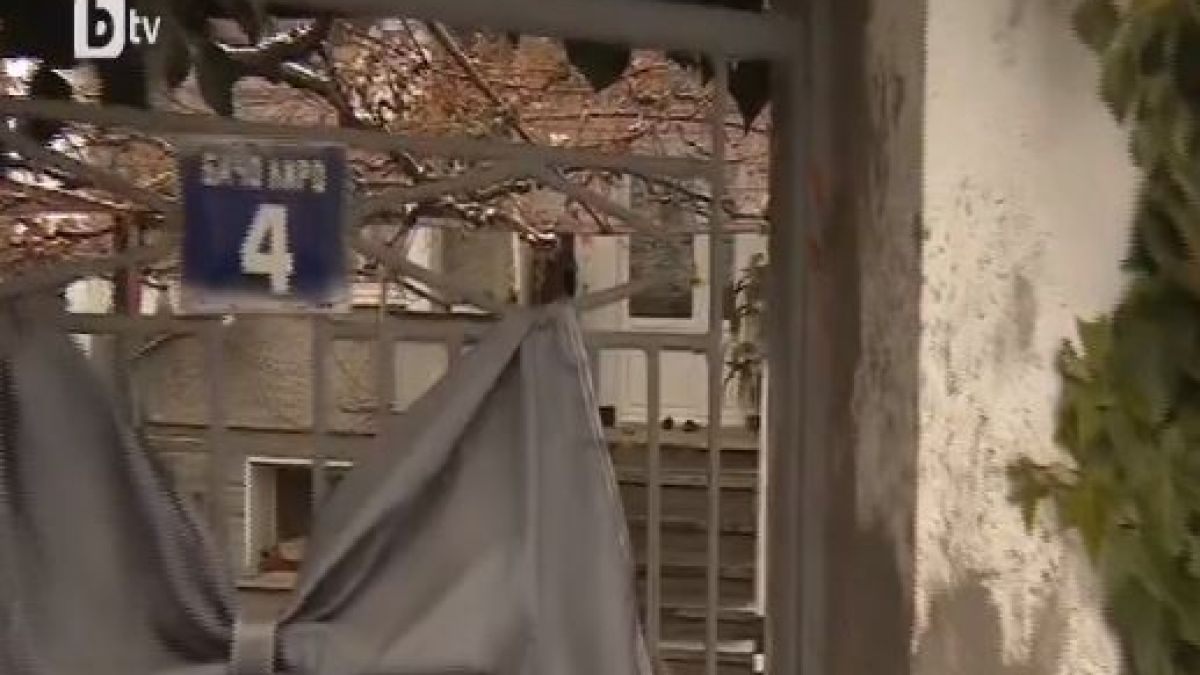 Съседи на изчезналия шеф на казанлъшкия КАТ със странни разкрития: До колата му имаше високо момче, но той... (СНИМКИ)