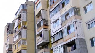 Всеки „усвоява” терасата към малката панелката, но това може да се превърне в най-кошмарното решение (СНИМКИ) 