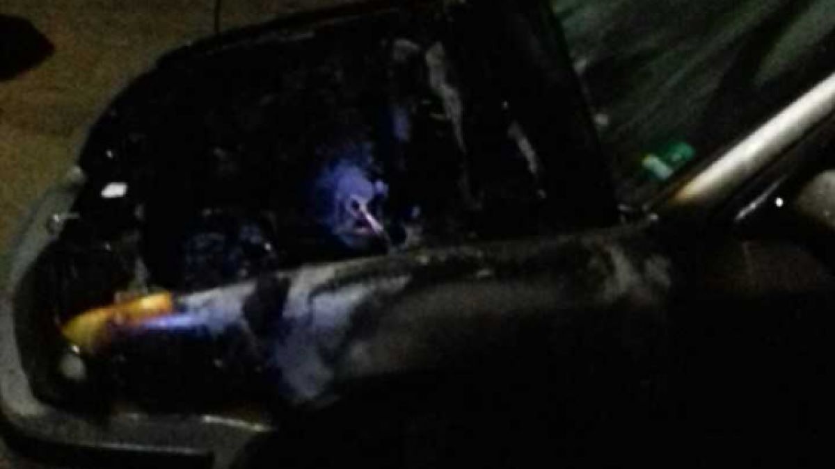 Запалиха коли на свидетели по делото "Суджукгейт" срещу бивш депутат (СНИМКИ/ВИДЕО)