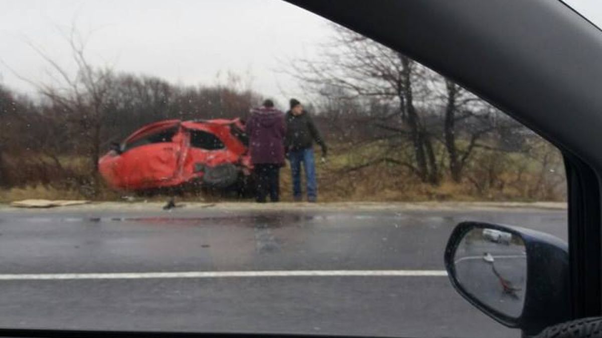 Първо в БЛИЦ! Жестока катастрофа край Пловдив (СНИМКИ)