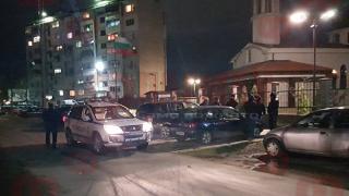 Бесни цигани трошат автомобили наред под носа на бургаските полицаи (СНИМКИ)