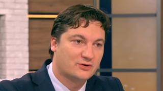 Крум Зарков: Трябва да пипаме внимателно, като става въпрос за...
