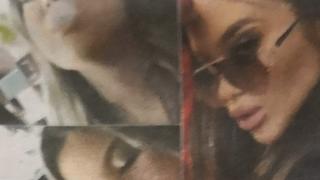 Щерката на Анелия крие близо 10 кг от теглото си с фотошоп (СНИМКИ)