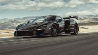 Разбиха уникална суперкола McLaren в брутална катастрофа (СНИМКИ/ВИДЕО)